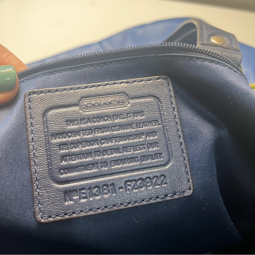 RARE Coach Daisy Spectator Emma Leather Tote in Moonlight Blue With Green Trim - Picture 7 of 14